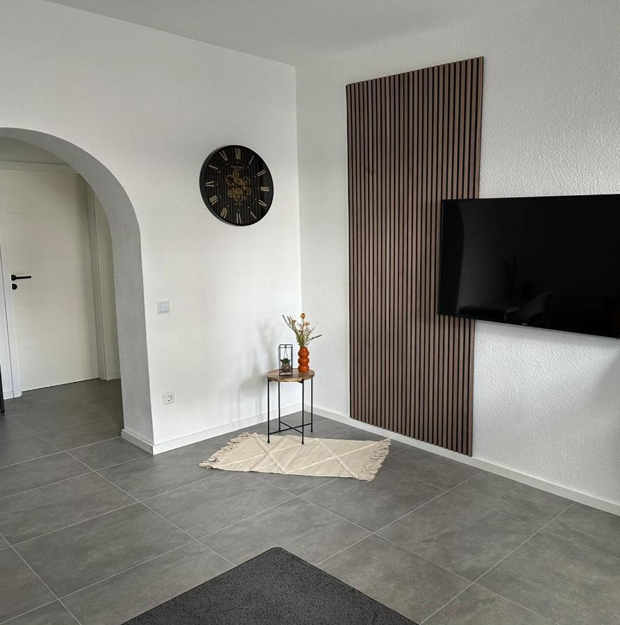 Appartment Florida Naehe Duesseldorf, Messe, Hbf, City, Wifi, Helios Hospital Krefeld Eksteriør billede