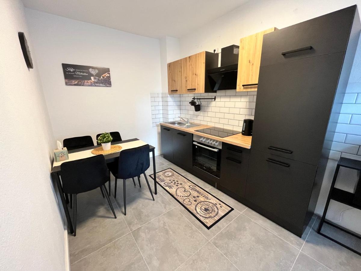 Appartment Florida Naehe Duesseldorf, Messe, Hbf, City, Wifi, Helios Hospital Krefeld Eksteriør billede