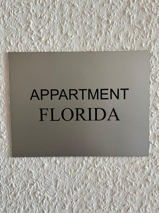 Appartment Florida Naehe Duesseldorf, Messe, Hbf, City, Wifi, Helios Hospital Krefeld Eksteriør billede
